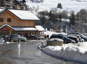Parking Place de la Madeleine