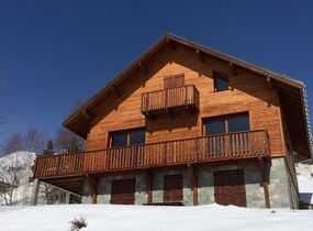 Chalet Maromaréna - M. et Mme LABEILLE